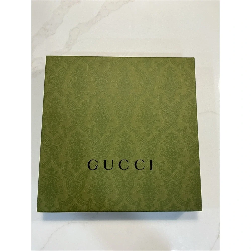 Gucci like new
